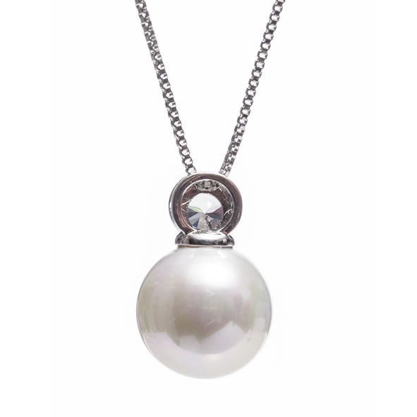 Newgrange Living - Silver Mother of Pearl Pendant
